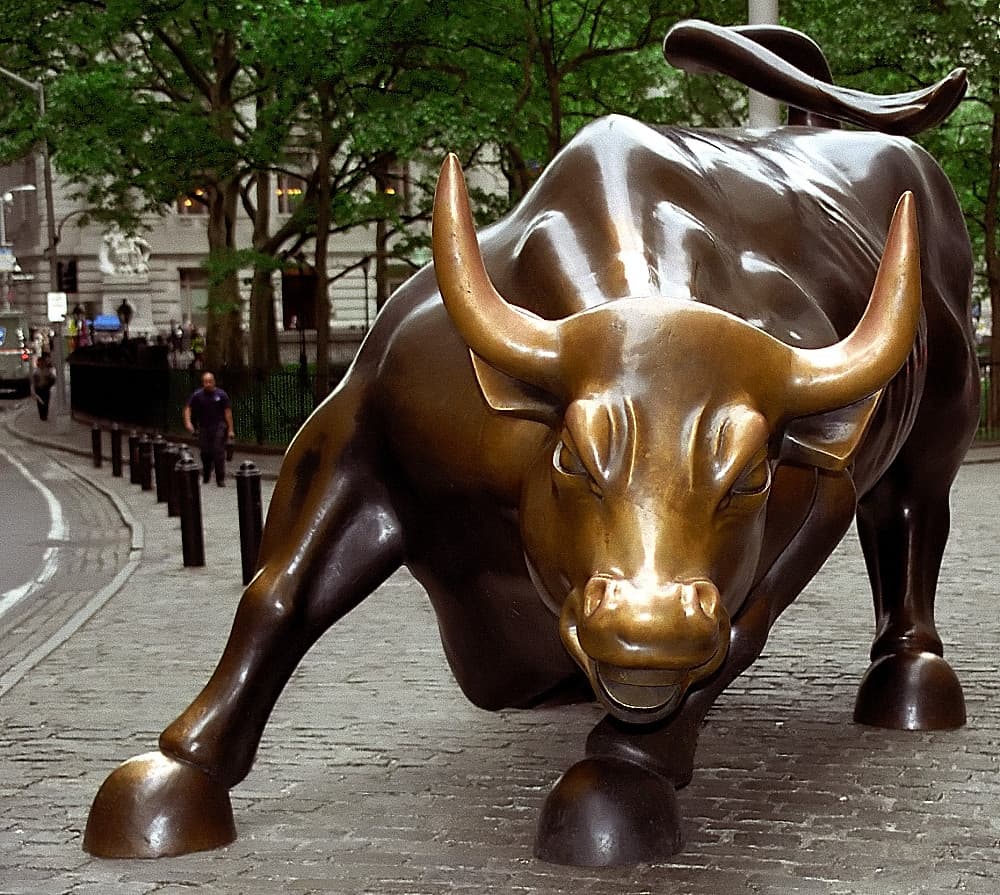 IBM's 25% collapse confirms the miss, but the tape still calls it a one-off